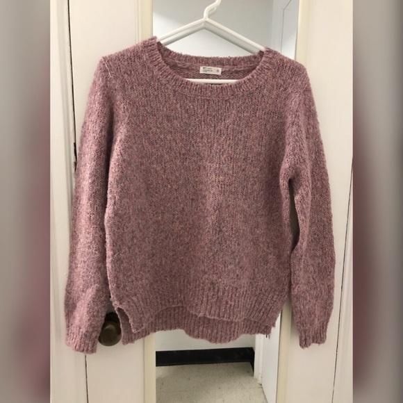 Ladies sweater - Picture 1 of 3